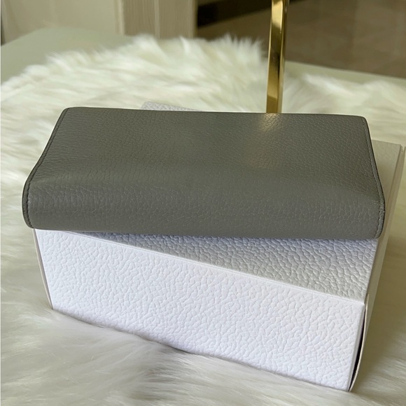 Auth Gucci Wallet - Picture 7 of 17